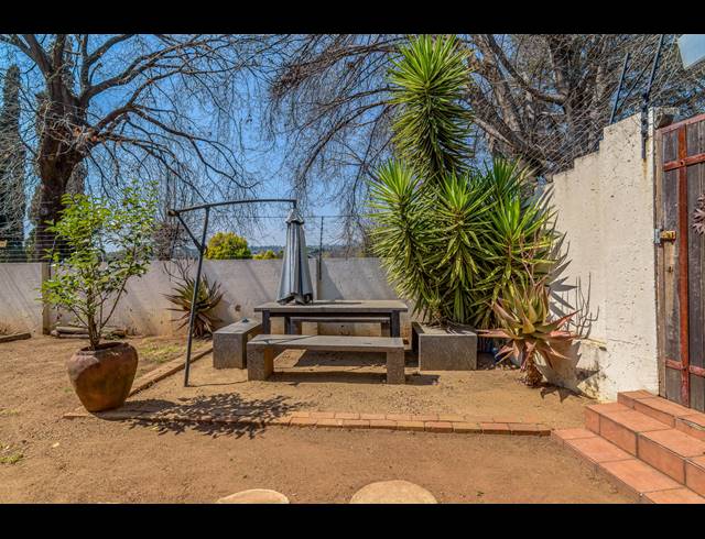 3 BEDROOM FREESTANDING FOR SALE IN BLAIRGOWRIE